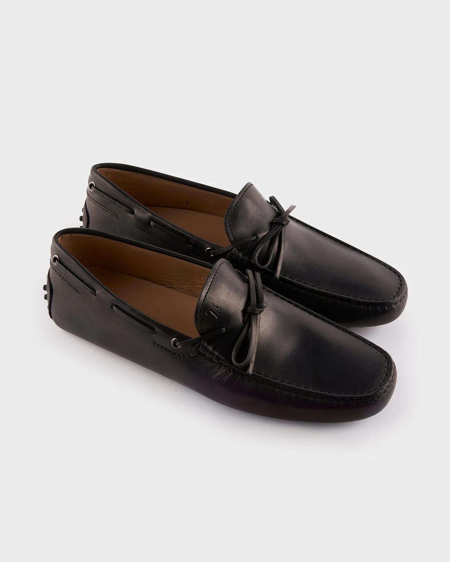 Black Leather Gommini Driving Shoes
