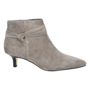 Jani Pointed Toe Zippered Booties